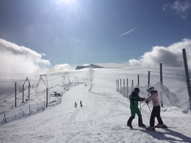 Ski&Bike Nordic på försäsongstest av Holmenkols och Vauhtis vallor i alpina förhållanden på gränsen av Schweiz och Italien (Zermatt/Cervinia)