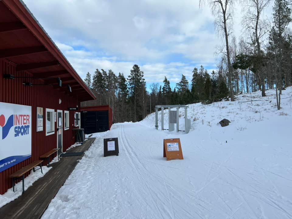 Ca 25 cm nysnö i Högbo ger fin vårskidåkning med 9,5 km spår